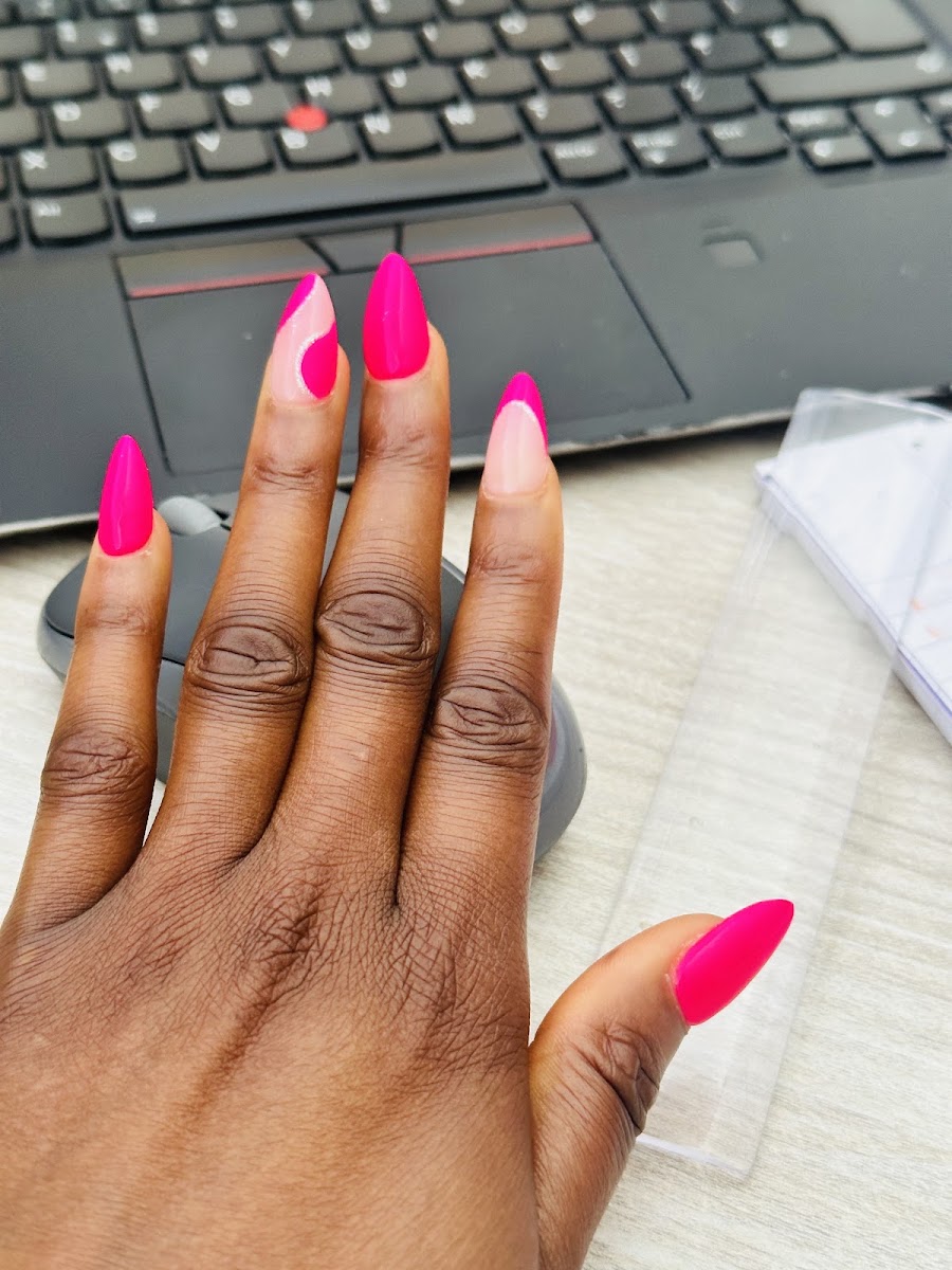 Lux Nails Derby showcase